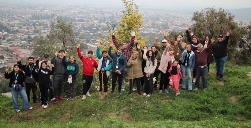 [FOTOS] Quillota: comunidad retiró 30 toneladas de basura del Cerro Mayaca
