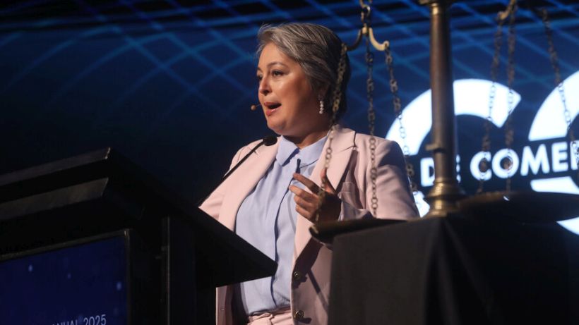 Jeannette Jara valoró respaldo DC: "Vamos a hacer todos los esfuerzos para tratar de convencer a los que todavía tienen dudas" Jeannette Jara valoró respaldo DC: "Vamos a hacer todos los esfuerzos para tratar de convencer a los que todavía tienen dudas"