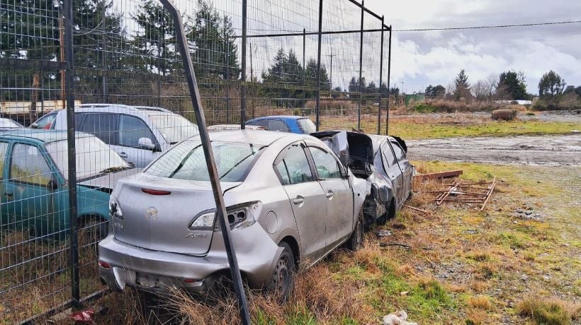 Calbuco inició segundo retiro de vehículos abandonados en la vía pública Calbuco inició segundo retiro de vehículos abandonados en la vía pública