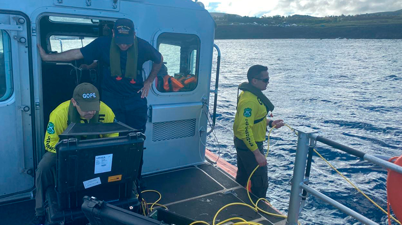 [FOTOS] Dron submarino se suma a la búsqueda de pescador que se encuentra perdido en Rapa Nui