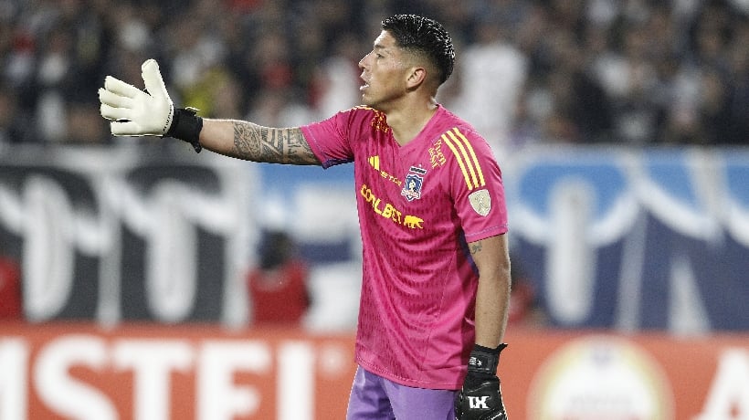 Vicepresidente de Colo Colo afirmó que Cortes "tiene interés en ir a defender a Peñarol" Vicepresidente de Colo Colo afirmó que Cortes "tiene interés en ir a defender a Peñarol"