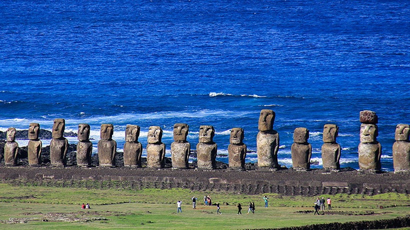 Suspenden clases en Rapa Nui tras amenaza de tsunami en las costas de Chile Suspenden clases en Rapa Nui tras amenaza de tsunami en las costas de Chile