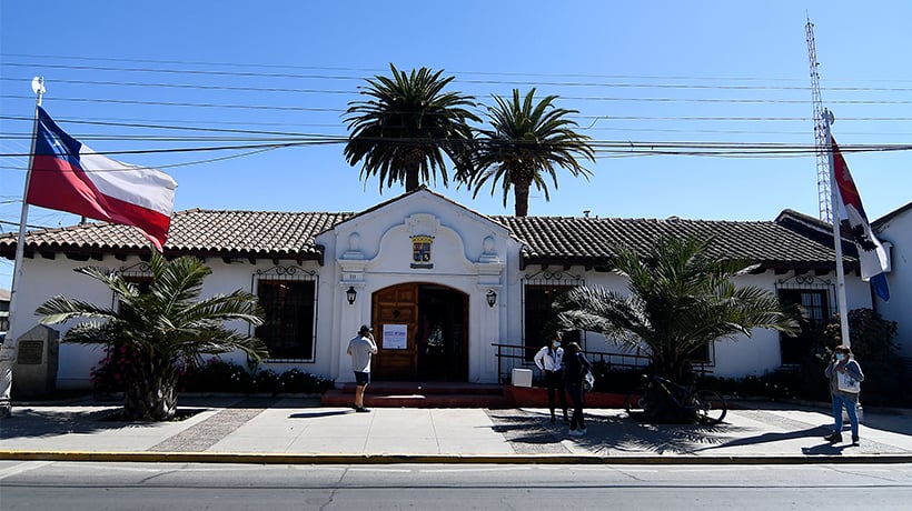 Casablanca: edil denuncia abuso de horas extra por parte de directores Casablanca: edil denuncia abuso de horas extra por parte de directores