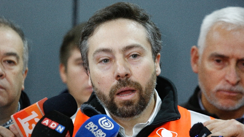 Codelco afirmó que "no hemos tenido contacto" con trabajadores atrapados en El Teniente Codelco afirmó que "no hemos tenido contacto" con trabajadores atrapados en El Teniente