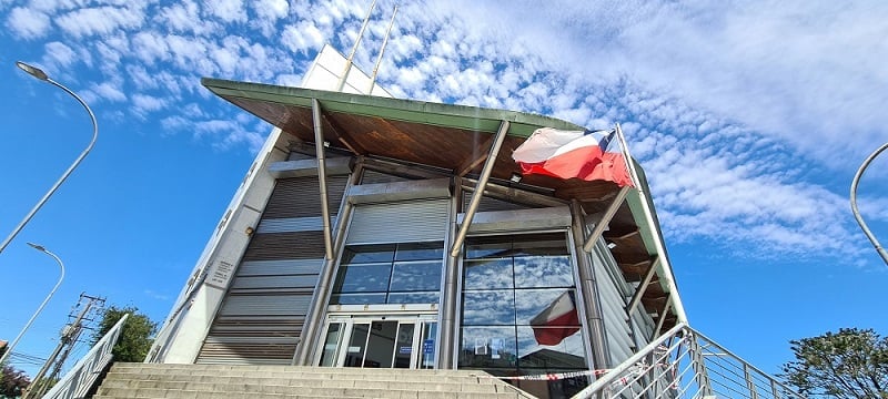 Corte de Valdivia ordena a casa de estudios dar continuidad a becas de alumnas Corte de Valdivia ordena a casa de estudios dar continuidad a becas de alumnas