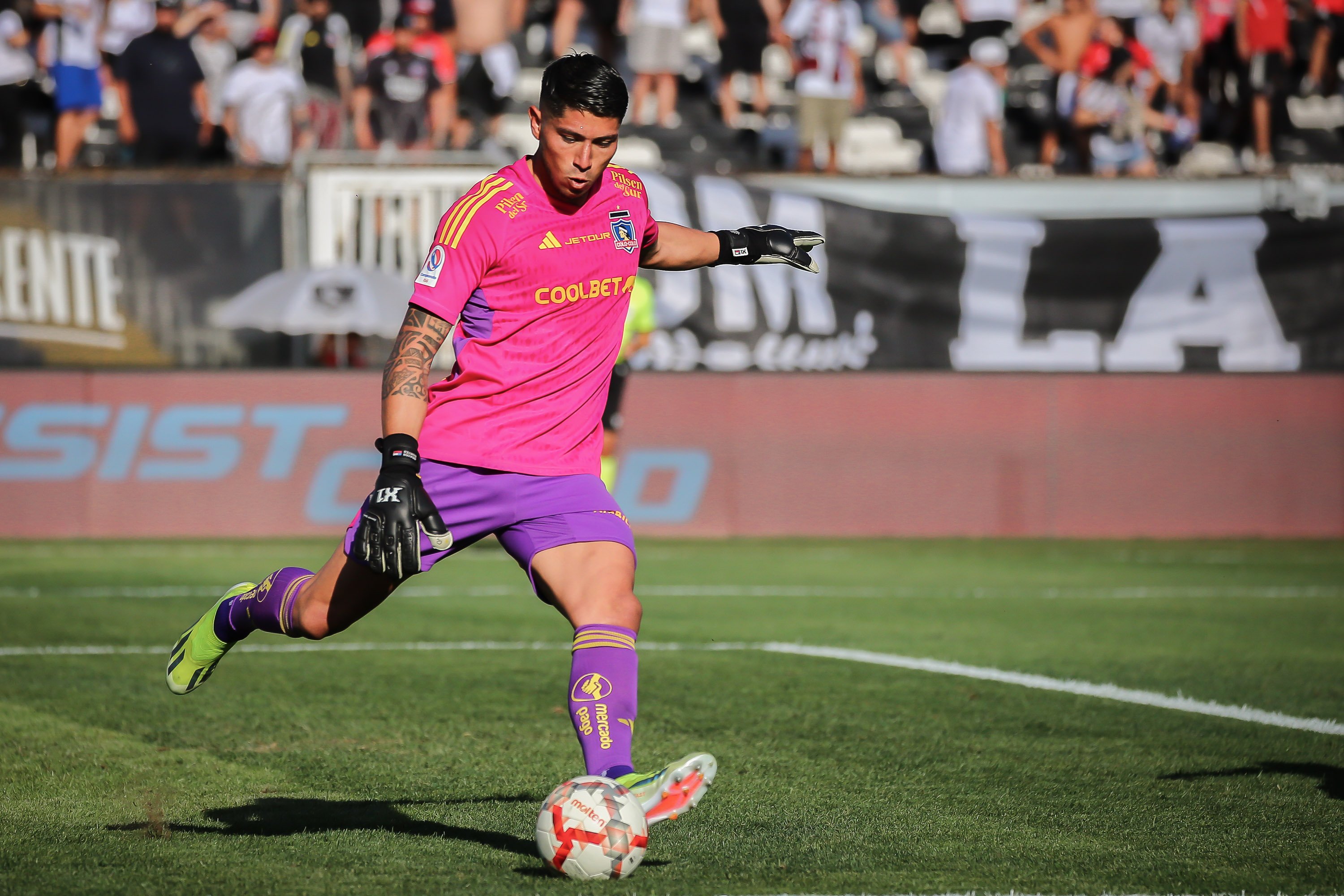 Colo Colo oficializó la salida de Brayan Cortés a Peñarol Colo Colo oficializó la salida de Brayan Cortés a Peñarol
