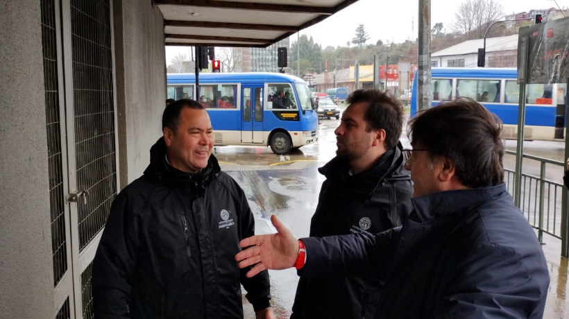 Municipalidad de Puerto Montt continúa con inspección en el terminal de buses para potenciar la seguridad
