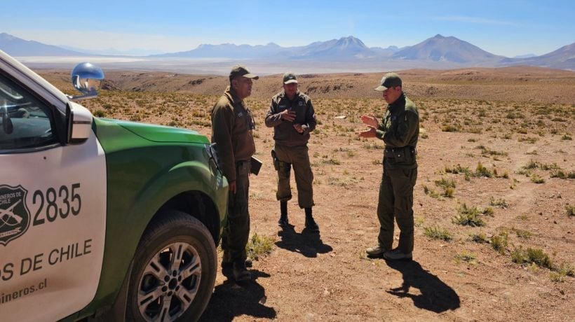 Sorprenden a hombre con más de 30 millones de pesos en la frontera en Tarapacá