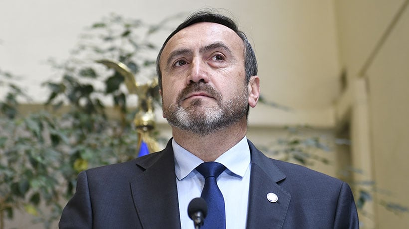 Desaforado diputado Pulgar logra patrocinio para ser candidato al Senado: “Primer paso logrado”