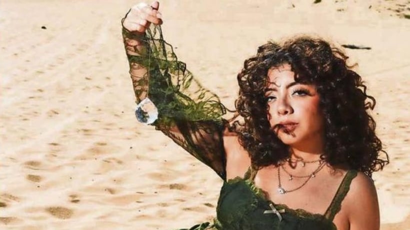 Maw, artista nacional y su primer EP: &quot;Hoy en día es súper difícil no encasillarse, subes un tema y de inmediato te piden ponerle un género&quot;