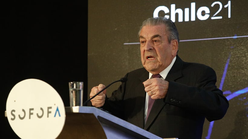 Frei se declaró "consternado" por apoyo de la DC a candidatura de Jara Frei se declaró "consternado" por apoyo de la DC a candidatura de Jara