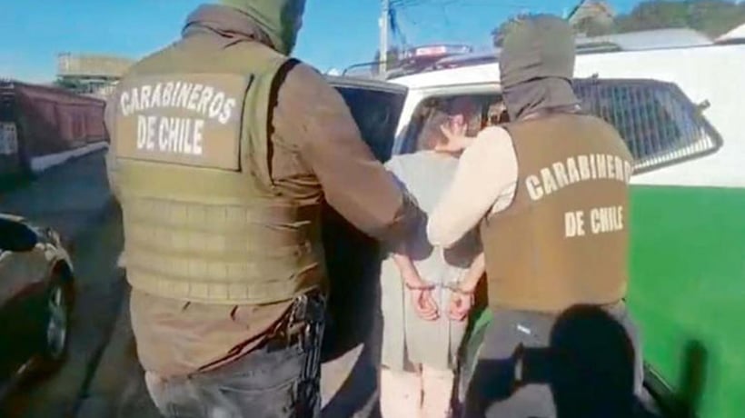 Presa quedó la matriarca del clan “Los Farfán”: cayó con pistola de grueso calibre Presa quedó la matriarca del clan “Los Farfán”: cayó con pistola de grueso calibre