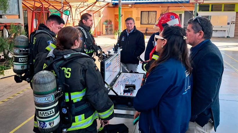 Presunta exposición a químicos dejó a 12 estudiantes con dificultades respiratorias en colegio de Villa Alemana