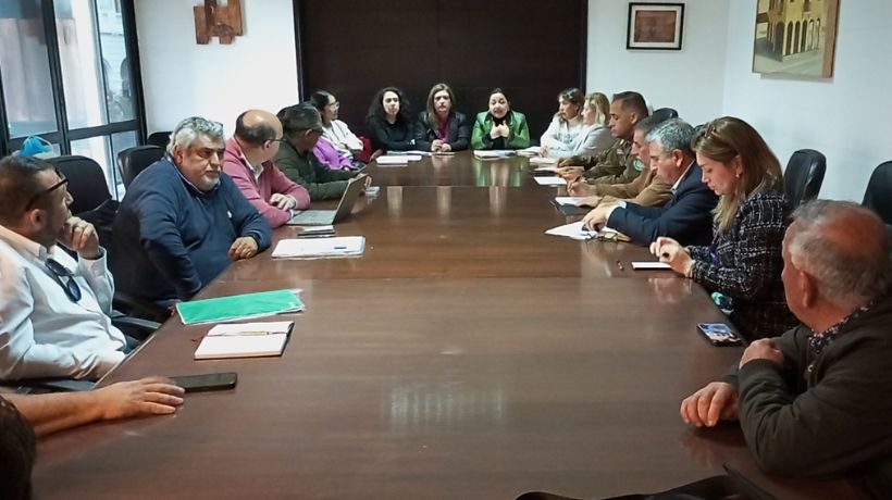 Mesa de seguridad del TransAntofagasta acuerda patrullajes, fiscalización y mejoras en terminales