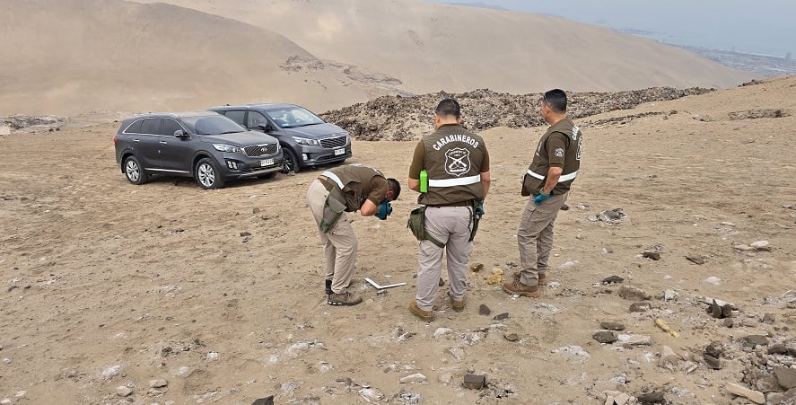 Estaban listos para salir del país: descubren a dos vehículos robados en Arica