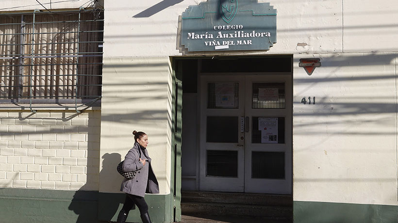 700 alumnos quedarían sin sede por grave crisis de colegio María Auxiliadora en Viña 700 alumnos quedarían sin sede por grave crisis de colegio María Auxiliadora en Viña