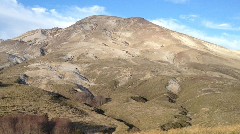 Monitorean alerta temprana preventiva en comunas de Los Lagos y Los Ríos por actividad del Puyehue-Cordón Caulle
