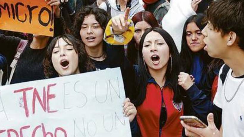 Los detalles tras la marcha de estudiantes contra el dictamen que limita uso de la TNE Los detalles tras la marcha de estudiantes contra el dictamen que limita uso de la TNE
