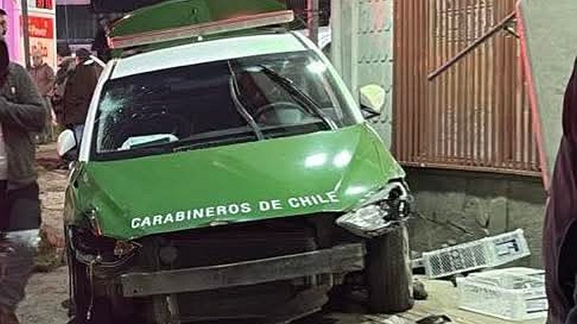 Patrulla sufrió accidente de tránsito cuando se dirigía a un robo en Puerto Varas