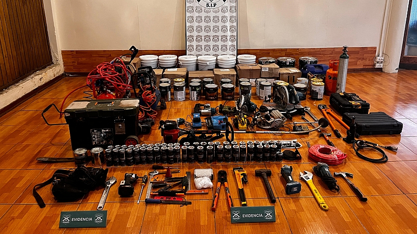 Banda que ingresó a local de vehículos en Osorno también robó en Puerto Varas