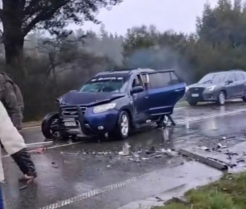 Dos mujeres resultaron con lesiones de gravedad en accidente vehicular en ruta Valdivia-Paillaco