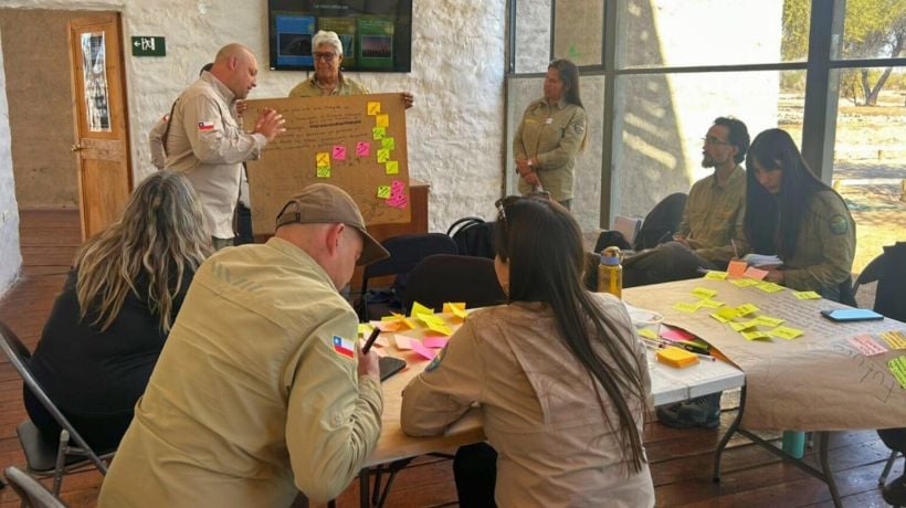 Guardaparques de Conaf Tarapacá se capacitaron en taller de “Estándares abiertos para la Conservación”