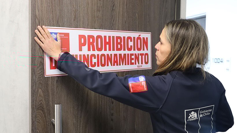Prohíben funcionamiento de centros de estética de Concón y Valparaíso por operar sin autorización sanitaria Prohíben funcionamiento de centros de estética de Concón y Valparaíso por operar sin autorización sanitaria