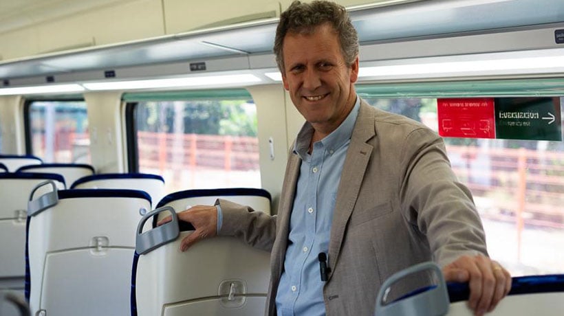 Ministro de Transporte por tren Santiago-Valparaíso: “Tiene que seguir adelante” Ministro de Transporte por tren Santiago-Valparaíso: “Tiene que seguir adelante”