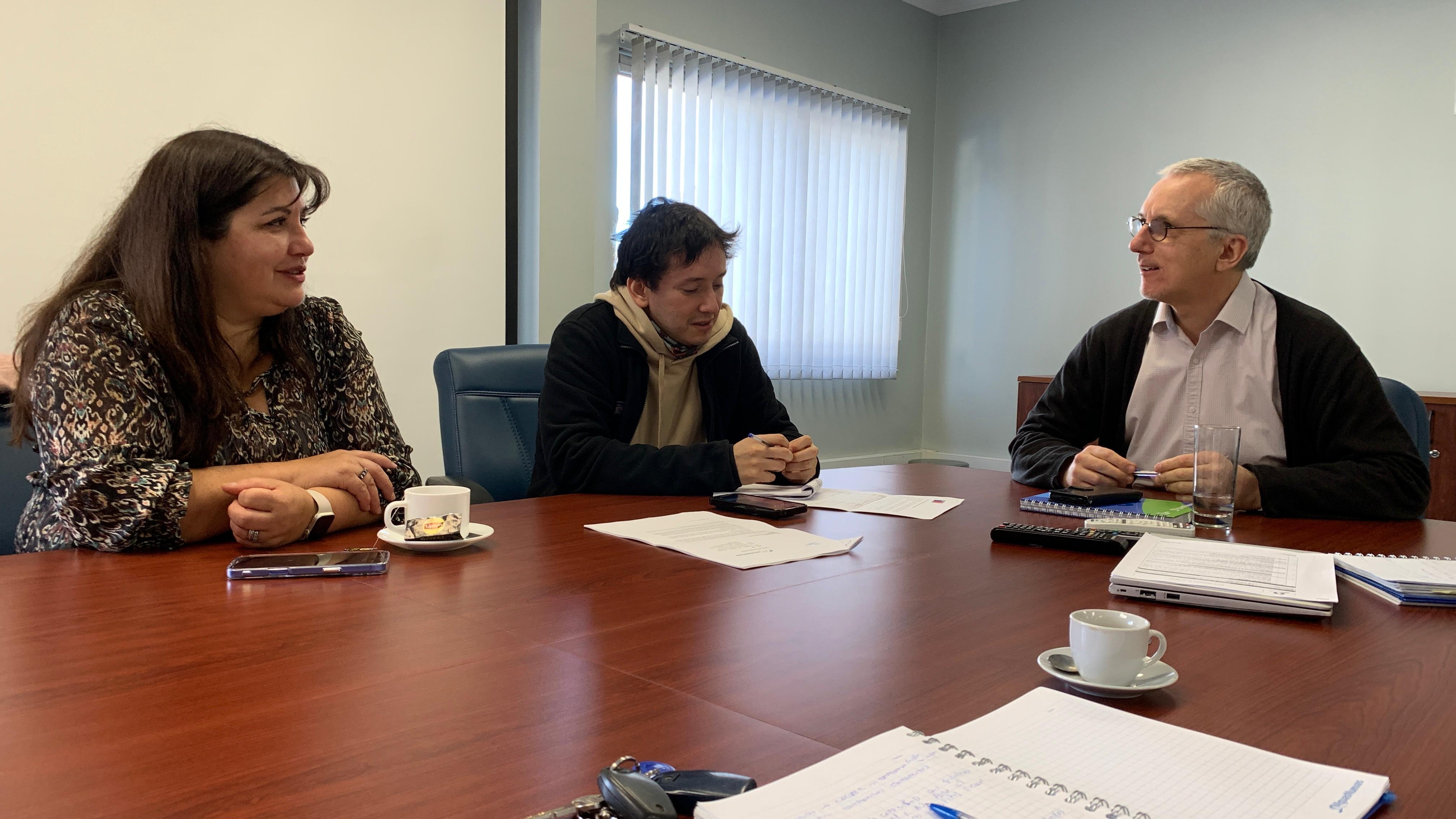 Servicio de Salud y Aguas Décima se reúnen por el nuevo Hospital Base Servicio de Salud y Aguas Décima se reúnen por el nuevo Hospital Base