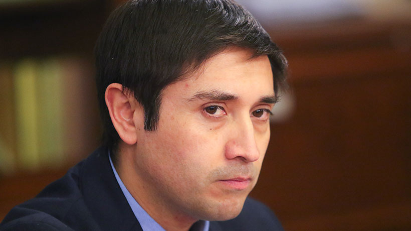Demócratas respalda candidatura de Calisto al Senado: &quot;Estamos defendiendo la presunción de inocencia&quot;
