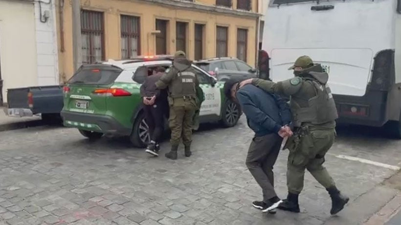 [VIDEO] Capturan a cuatro presuntos integrantes de “La Jauría” por robos en Valparaíso