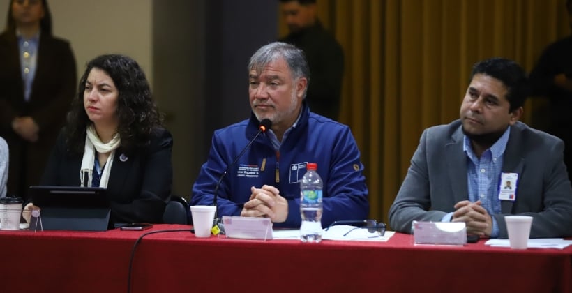 Mideso prepara proyecto de ley que crea nueva institución para reconstrucciones