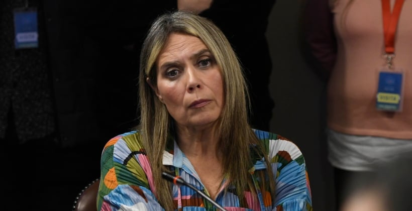 Polémica por posible proselitismo: Corti no descarta ir a la justicia