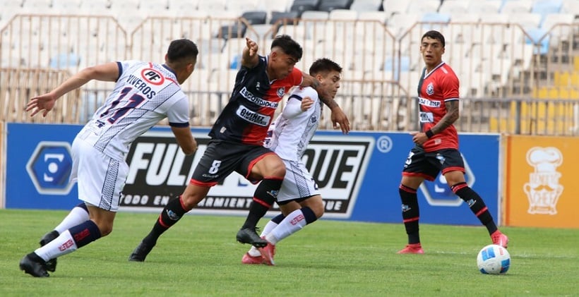 Deportes Antofagasta desperdició opción de avanzar en la tabla: empató sin goles con Recoleta en el 'Calvo y Bascuñán' Deportes Antofagasta desperdició opción de avanzar en la tabla: empató sin goles con Recoleta en el 'Calvo y Bascuñán'