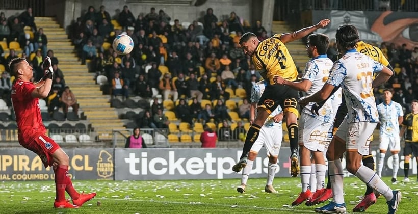 Everton le dio batalla al puntero pero no le alcanzó para sumar y perdió en Coquimbo Everton le dio batalla al puntero pero no le alcanzó para sumar y perdió en Coquimbo