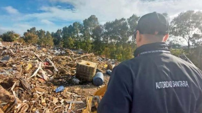 Cursan sumario y cierran sitio de acopio de residuos camino a Pinto