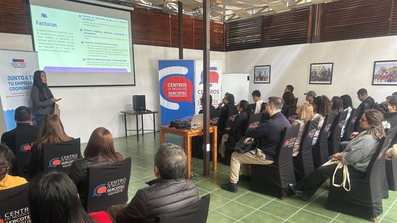 Capacitan a emprendedores de 16 empresas en Tarapacá