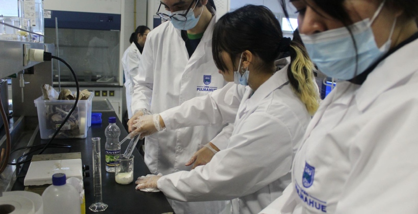 La Ligua: alumnos del Liceo Pulmahue crean biopolímeros como alternativa al plástico