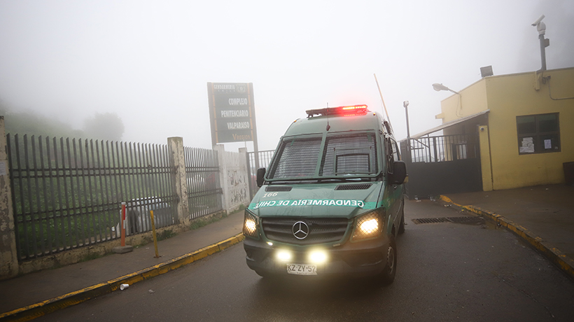 Déficit de gendarmes en cárcel porteña levanta alarma sobre el control de reos