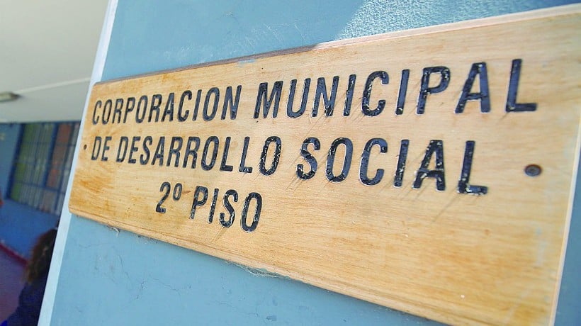 Cinco establecimientos de la CMDS presentan problemas por fuertes vientos en Antofagasta