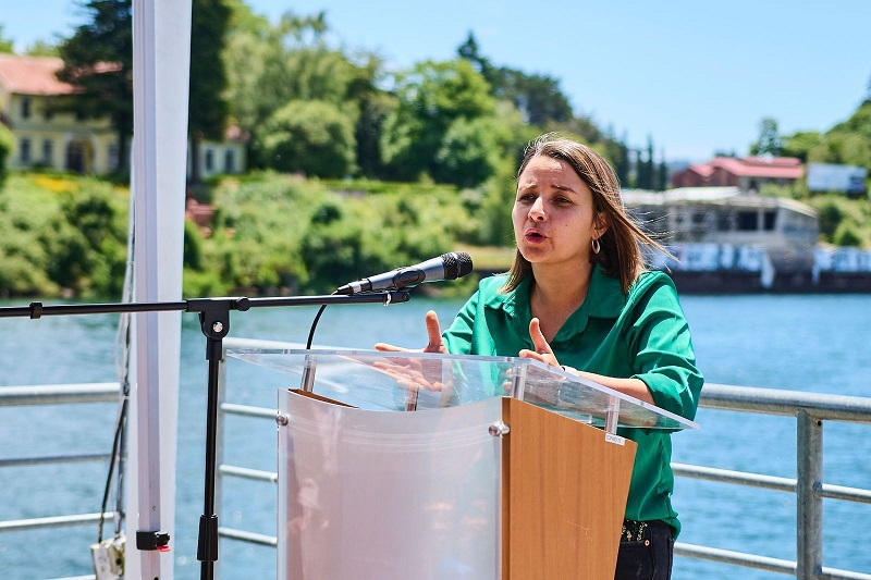 Alcaldesa Amtmann exige a ministros compromisos concretos en comisión del Senado en Valdivia:“Que no sea un paseo más”