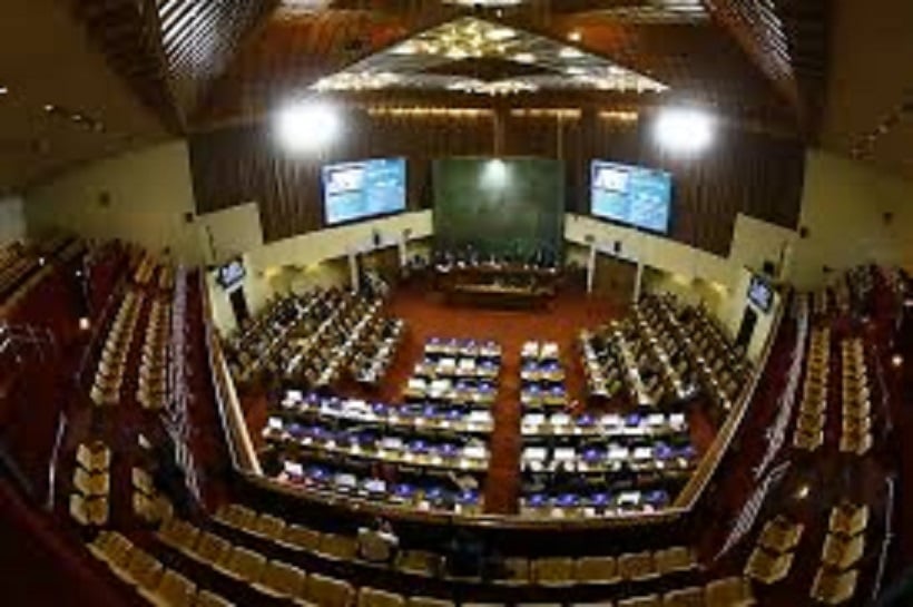 “Cambio por Chile” presenta seis candidaturas a diputado en Los Ríos