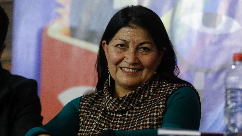Loncon descarta &quot;inconsecuencia&quot; al postular al Senado pese a buscar disolverlo