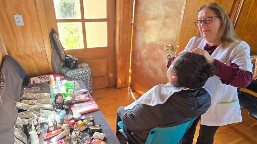 Oficina de la Mujer de Ancud realizó actividad en las comunidades de Pumillahue y Caipulli