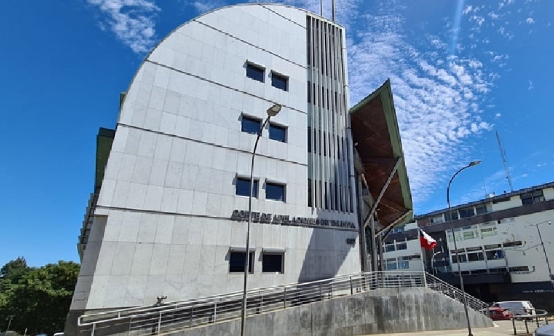 Corte de Valdivia confirma condena de 15 años y un día de presidio a tres coautores de homicidio en unidad penal