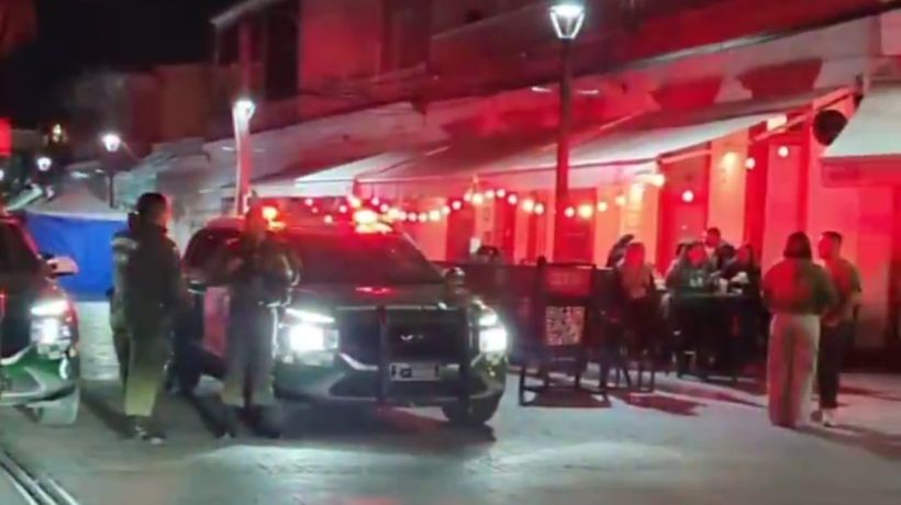 Detienen a dos personas durante fiscalización por ley de alcoholes en Iquique Detienen a dos personas durante fiscalización por ley de alcoholes en Iquique
