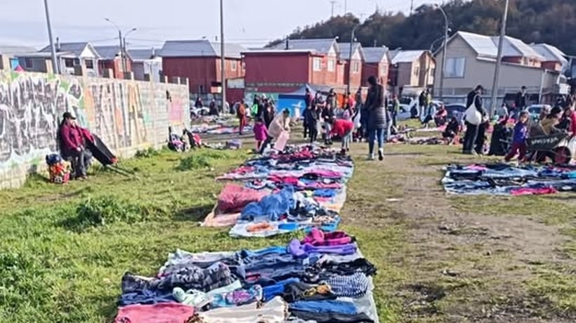 Cierre de terreno en avenida Las Camelias de Puerto Montt