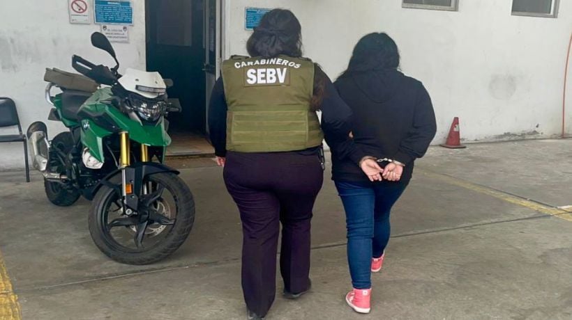 Detienen en Iquique a dos mujeres que estaban prófugas de la justicia Detienen en Iquique a dos mujeres que estaban prófugas de la justicia