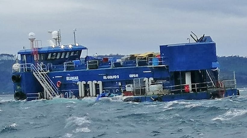Blumar deberá invertir más de $300 millones por escape de salmones en el Estuario del Reloncaví Blumar deberá invertir más de $300 millones por escape de salmones en el Estuario del Reloncaví