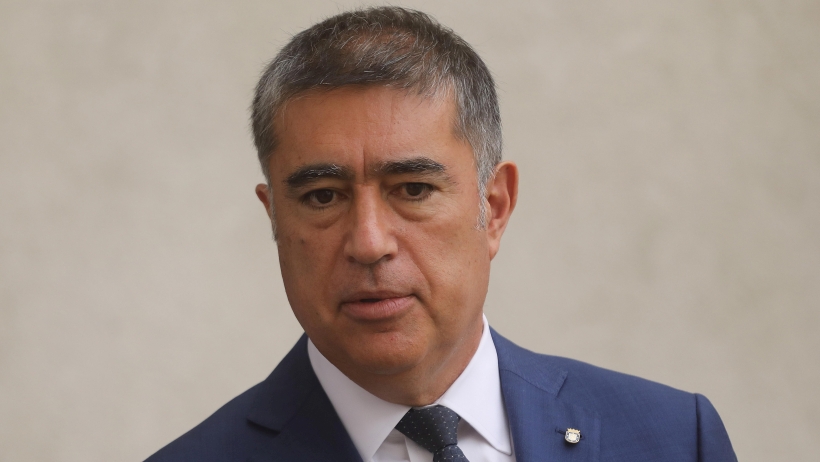 Desbordes confirmó suspensión a rectora del Instituto Nacional tras golpiza de alumnos mayores a otro estudiante